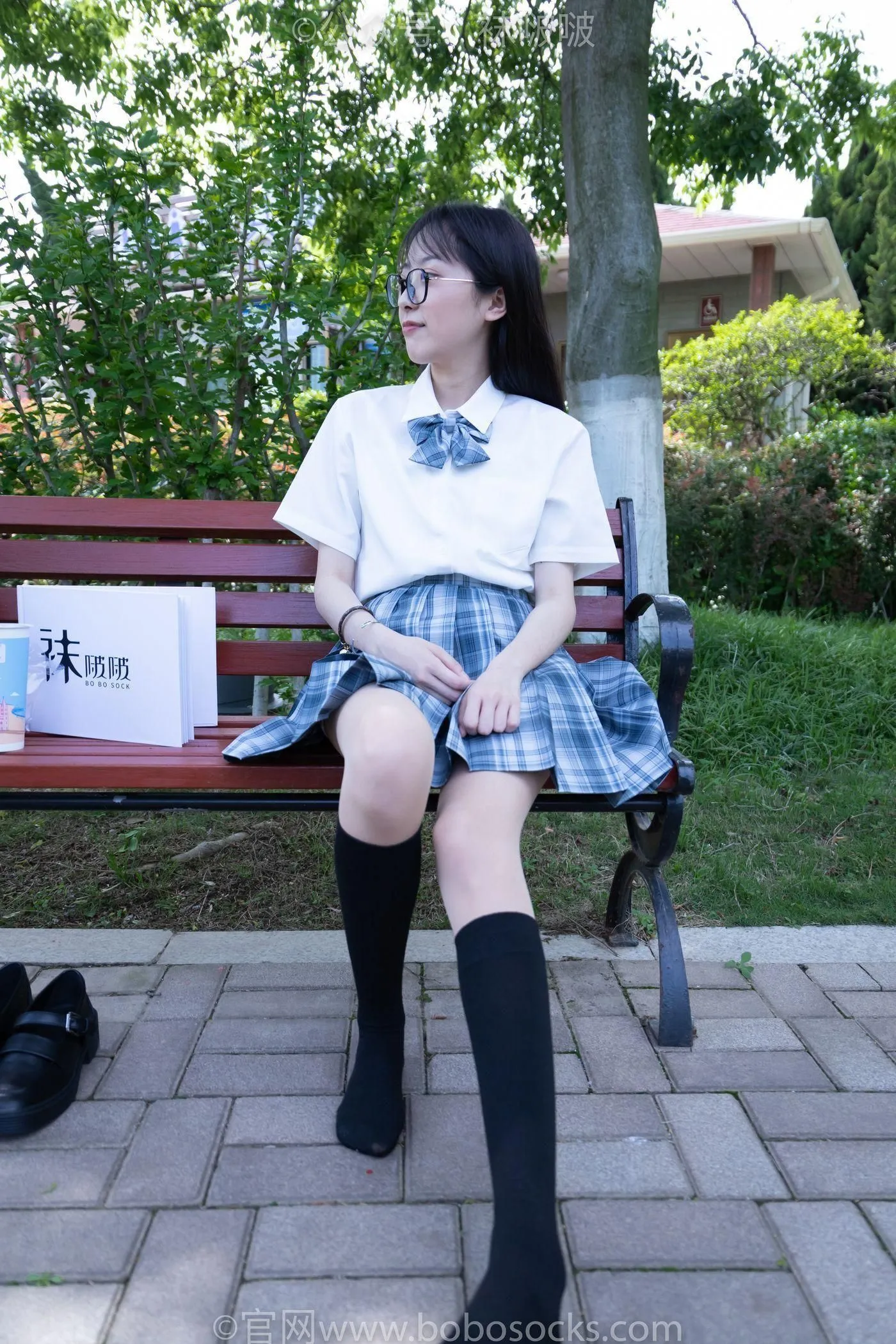 [BoBoSocks袜啵啵]NO.007 稚予-JK制服、皮鞋、黑色中筒棉袜、肉丝 [143P]插图9